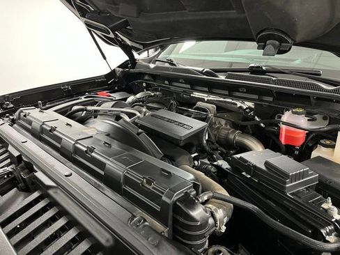 Used 2024 GMC Sierra 3500 Denali Ultimate AWD/4WD image 64