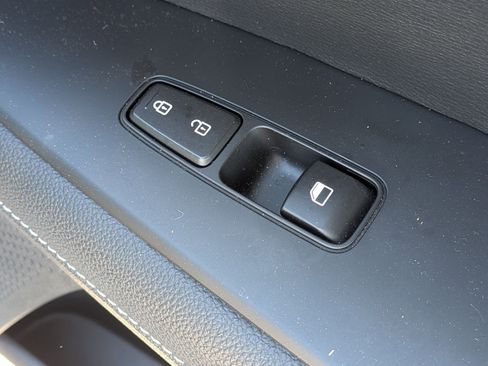 Used 2023 Kia Forte GT-Line w/ GT-Line Premium Package FWD image 37