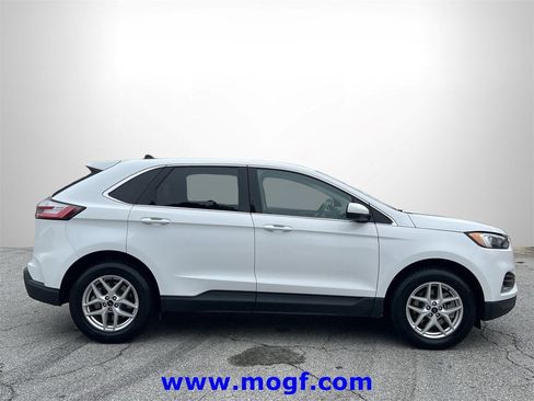 Used 2024 Ford Edge SEL image 27