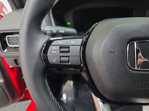 Used 2025 Honda Civic Sport image 17