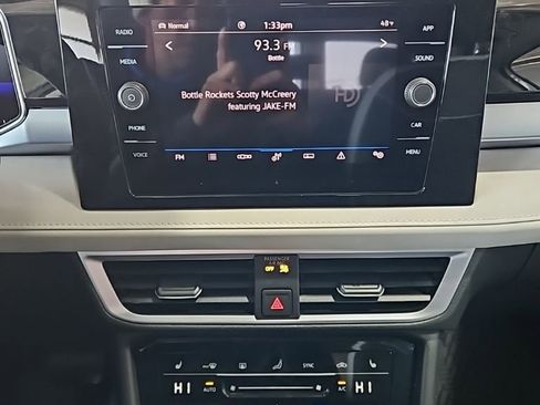 New 2026 Volkswagen Taos SE AWD/4WD image 29