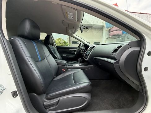 Used 2018 Nissan Altima 2.5 SR w/ SR Special Edition FWD image 37