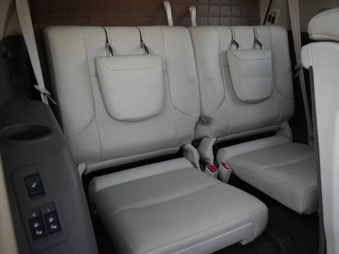 Used 2014 Lexus GX 460 Luxury image 30