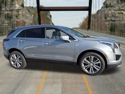 New 2026 Cadillac XT5 Premium Luxury w/ Driver Assist Package AWD/4WD image 13