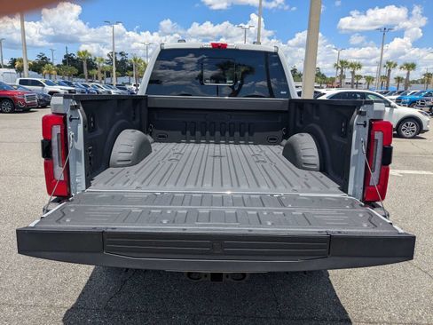 Certified 2026 Ford F350 Platinum w/ Platinum Plus Package AWD/4WD image 13
