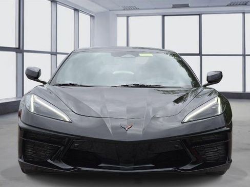 Used 2025 Chevrolet Corvette Stingray Premium Conv w/ 3LT RWD image 2