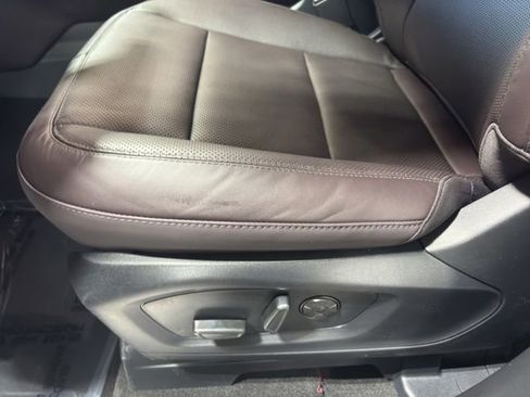 New 2026 Ford Explorer Platinum AWD/4WD image 9
