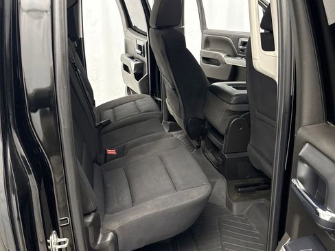 Used 2018 Chevrolet Silverado 1500 LT AWD/4WD image 32