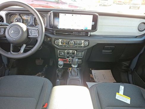 New 2026 Jeep Gladiator Sport AWD/4WD image 11