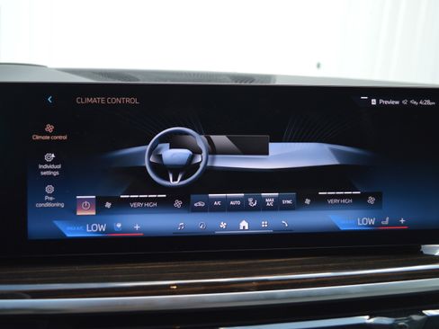 Certified 2026 BMW X7 xDrive40i AWD/4WD image 22