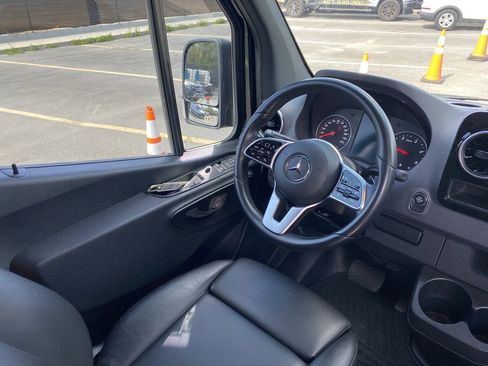 Used 2024 Mercedes-Benz Sprinter 2500 w/ Dashboard Charging Package image 3