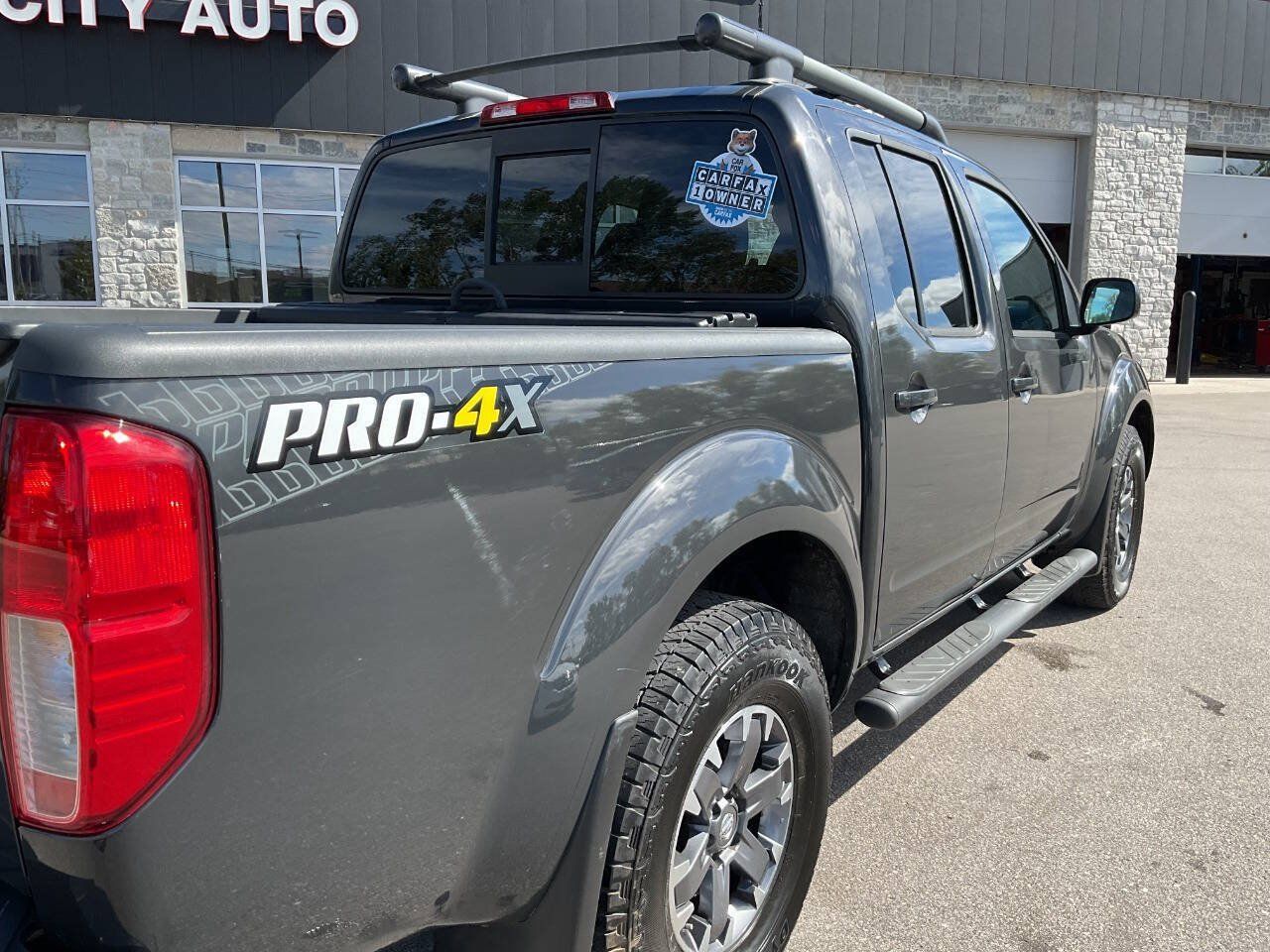 Used 2015 Nissan Frontier PRO-4X w/ Pro-4x Luxury Package AWD/4WD image 8