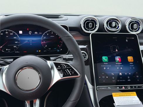 New 2026 Mercedes-Benz GLC 300 4MATIC image 14