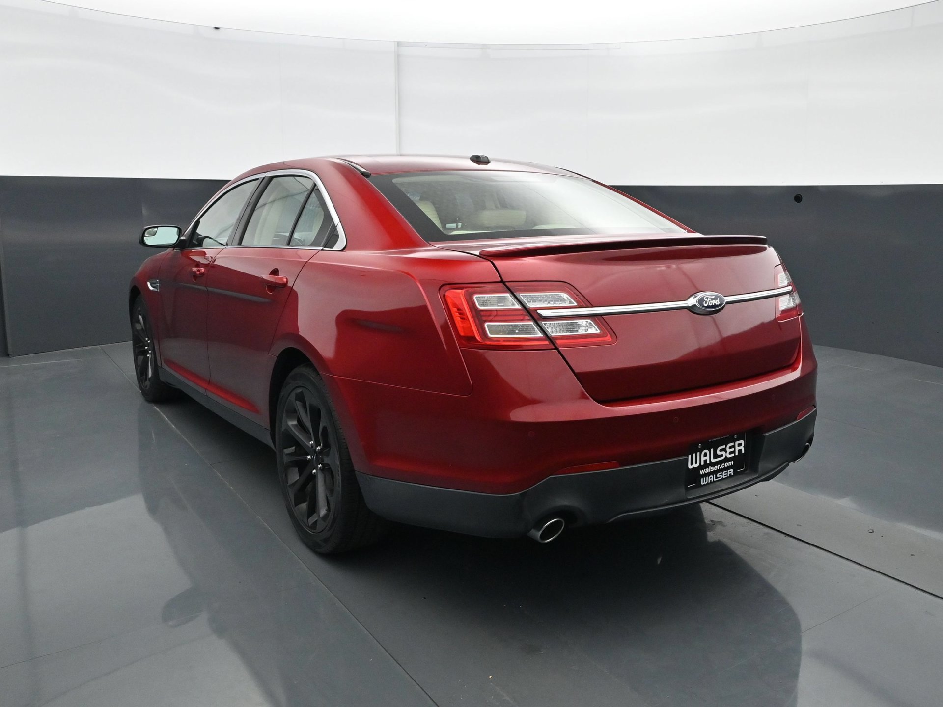 Used 2015 Ford Taurus SEL w/ Equipment Group 201A FWD image 5