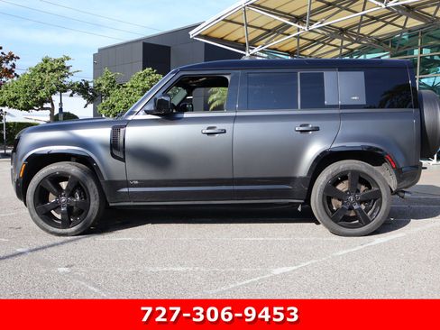 Used 2023 Land Rover Defender 110 V8 AWD/4WD image 6