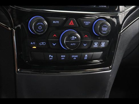 Used 2020 Jeep Grand Cherokee Limited X AWD/4WD image 15