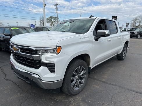 Used 2024 Chevrolet Silverado 1500 LT AWD/4WD image 1