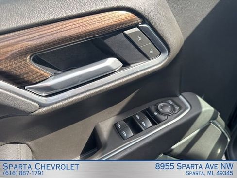 Used 2025 Chevrolet Silverado 1500 LT AWD/4WD image 15