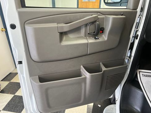 Used 2024 GMC Savana 2500 w/ Driver Convenience Package RWD image 34