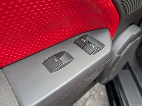 Used 2005 Ford Mustang GT image 16