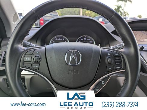 Used 2020 Acura MDX w/ Technology Package FWD image 25