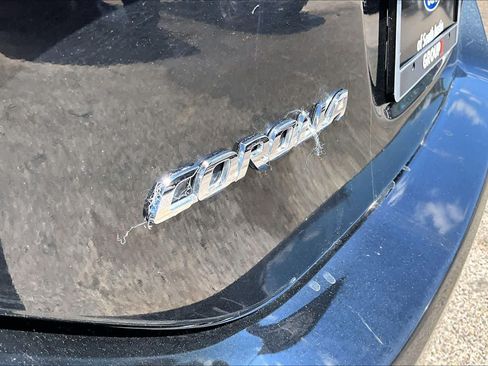 Used 2018 Toyota Corolla LE FWD image 13