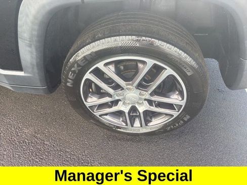 Used 2019 Jeep Compass Latitude w/ Popular Equipment Group image 45