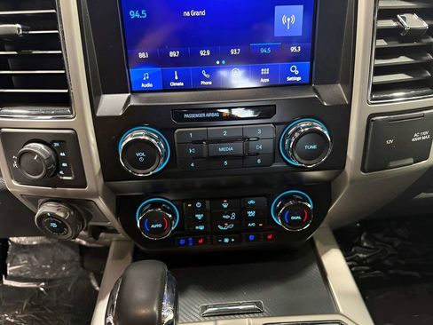 Used 2019 Ford F150 Lariat AWD/4WD image 30