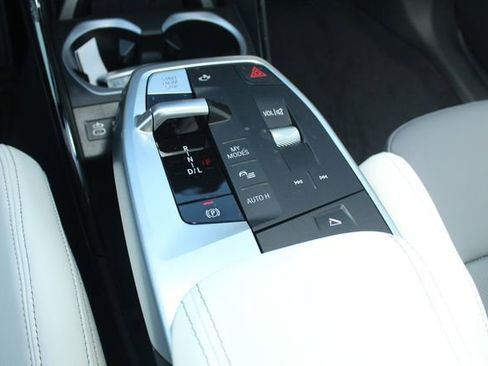 New 2026 BMW X1 xDrive28i w/ Technology Package image 13