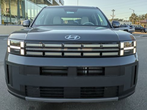 New 2026 Hyundai Santa Fe SE image 11