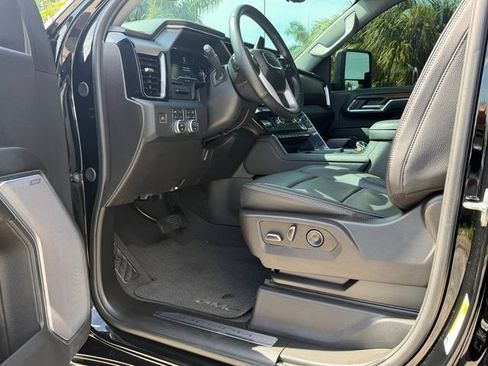 Certified 2024 GMC Sierra 2500 Denali w/ Technology Package AWD/4WD image 14