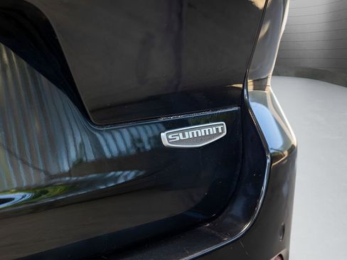 Used 2021 Jeep Grand Cherokee L Summit AWD/4WD image 22