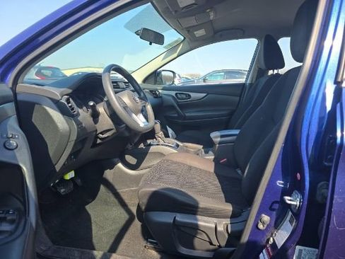 Used 2017 Nissan Rogue Sport S w/ S Appearance Package image 4