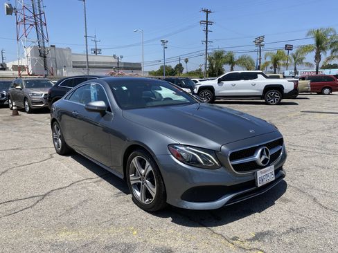 Used 2018 Mercedes-Benz E 400 Coupe image 6