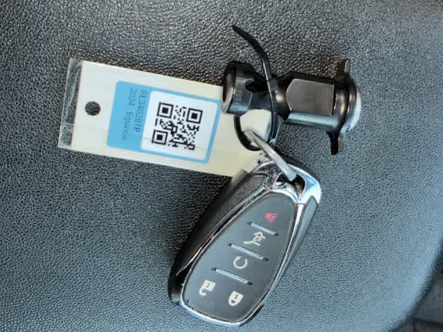 Used 2024 Chevrolet Equinox LT FWD image 36