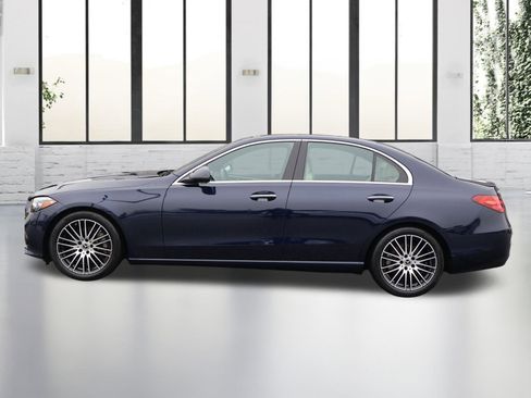 Used 2023 Mercedes-Benz C 300 4MATIC Sedan image 2