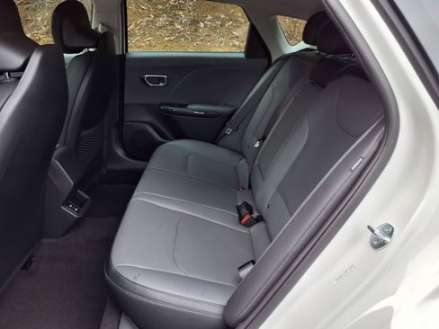 New 2026 Kia K4 EX FWD image 4