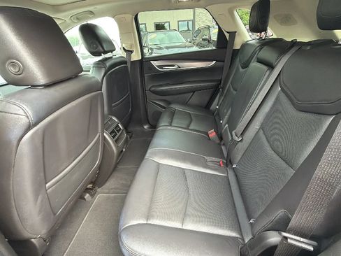 Used 2018 Cadillac XT5 Luxury AWD/4WD image 13