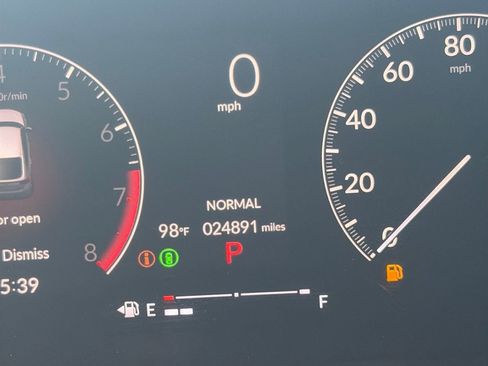Used 2025 Honda Civic Sport image 9