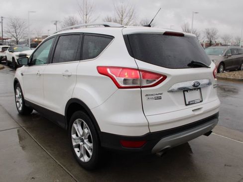Used 2015 Ford Escape Titanium image 5