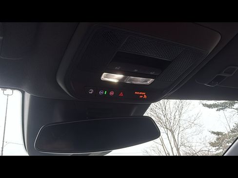 New 2025 Chevrolet Equinox EV RS image 18