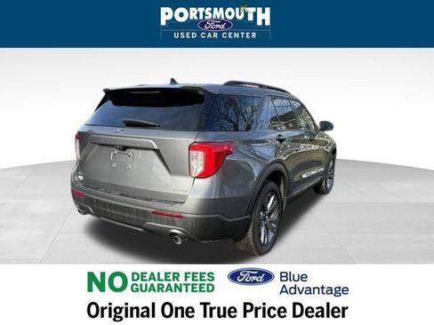 Used 2022 Ford Explorer XLT w/ Equipment Group 202A image 30