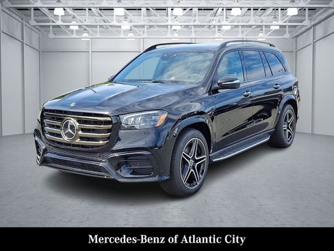 Certified 2026 Mercedes-Benz GLS 450 4MATIC image 2
