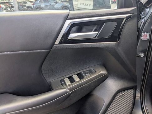 Used 2025 Mitsubishi Outlander SE AWD/4WD image 15