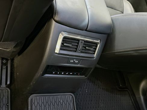 Used 2024 MAZDA CX-90 Plug-In Hybrid w/ Preferred AWD/4WD image 29
