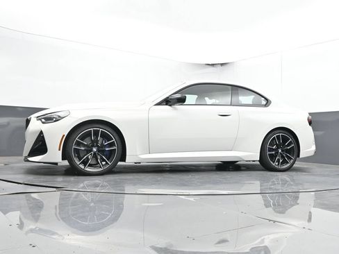 Used 2026 BMW M240i xDrive Coupe AWD/4WD image 35