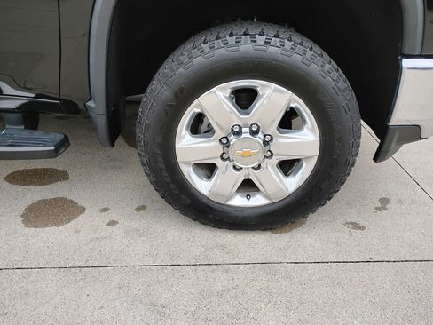 Used 2021 Chevrolet Silverado 3500 LTZ w/ LTZ Plus Package image 26