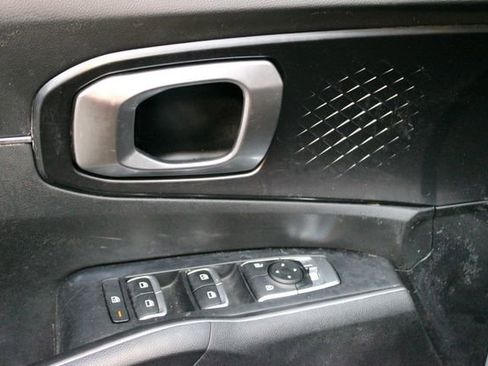 Used 2022 Kia Sorento LX AWD/4WD image 15