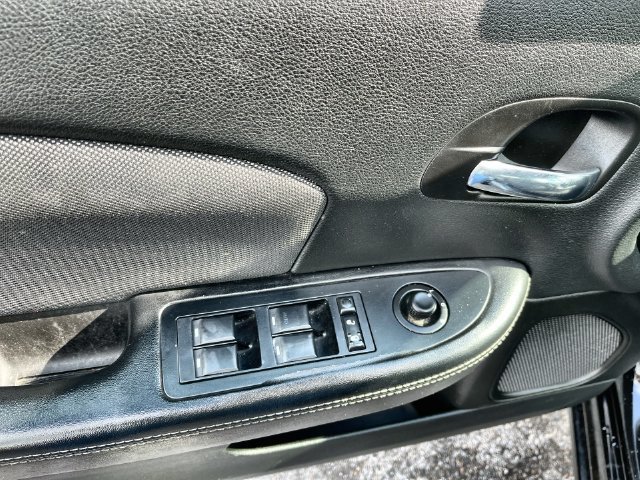 Used 2014 Dodge Avenger SE w/ Blacktop Package FWD image 17