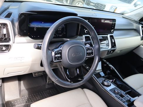 Used 2023 Kia Sorento SX Prestige AWD/4WD image 29